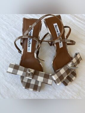 Acne Studios Beige and Brown Gingham Spiked Bow Heel Sandals - 4inch heels